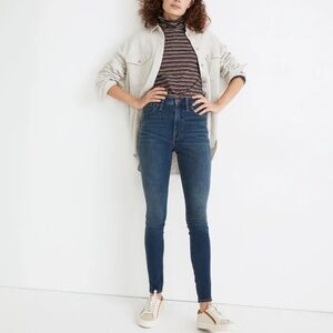 Madewell Tall 10" High-Rise Roadtripper Supersoft Jeans in Playford Wash size 30